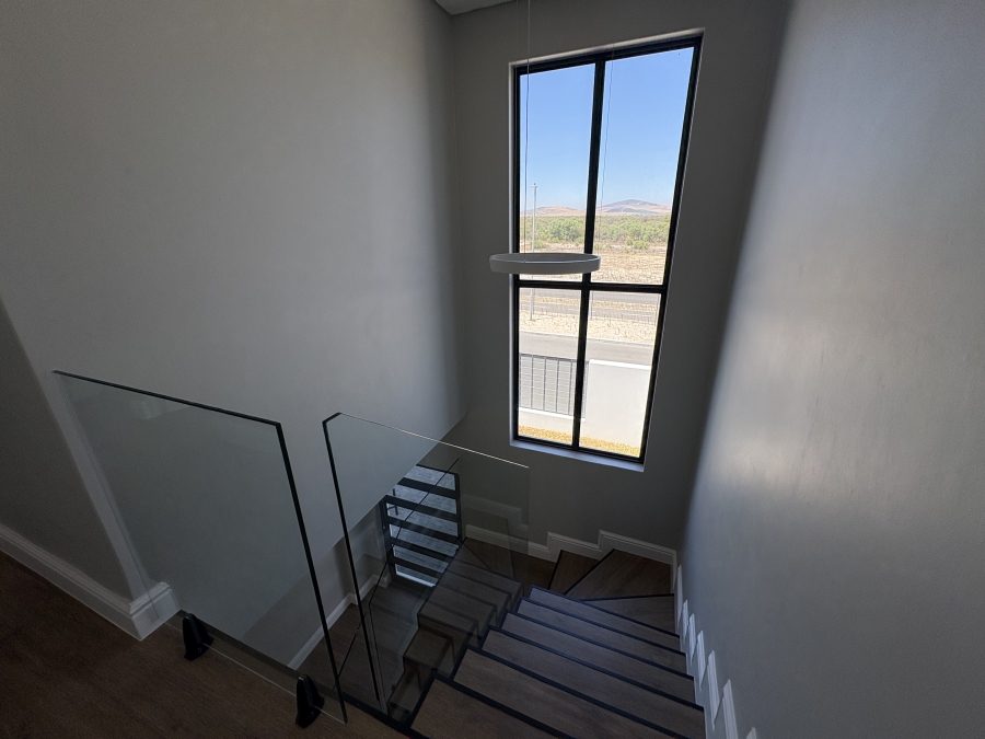 4 Bedroom Property for Sale in Sandown Western Cape